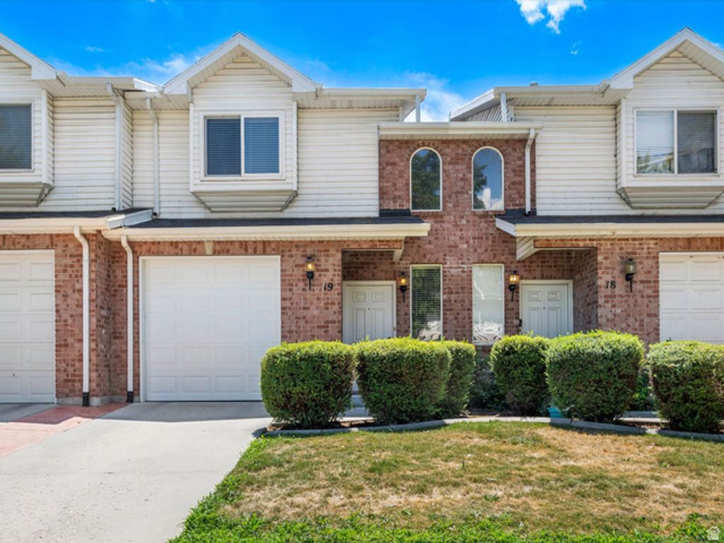 105 N PEREGRINE LN #19, Bountiful, UT 84010 — photo 2