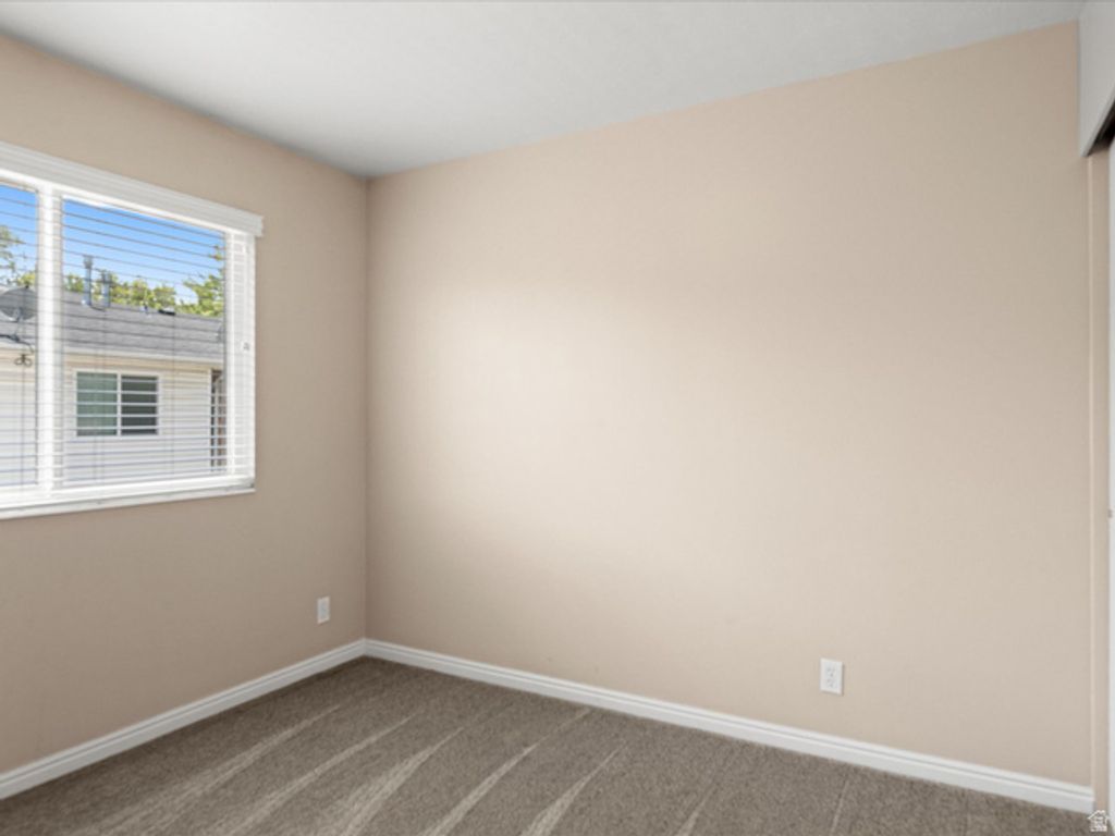 105 N PEREGRINE LN #19, Bountiful, UT 84010 — photo 3