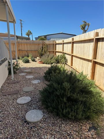 56254 29 Palms Highway 17, Yucca Valley, CA 92284