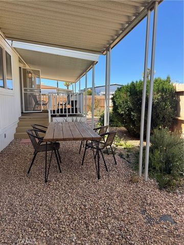 56254 29 Palms Highway 17, Yucca Valley, CA 92284