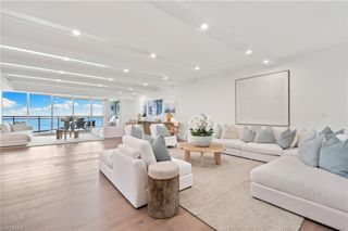 11125 Gulf Shore Dr # PH-1 # 1, Naples, FL 34108