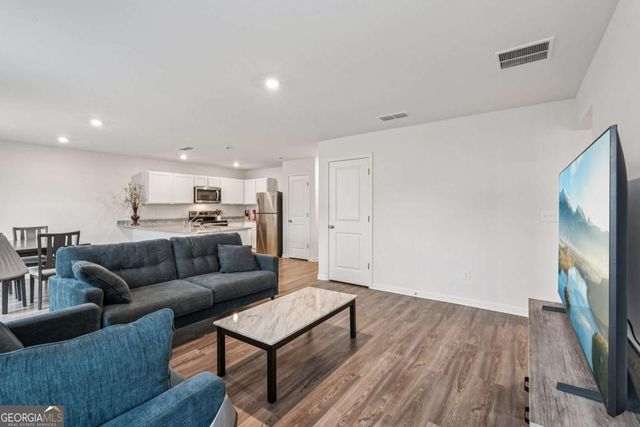 529 Pemberton Street, Kingston, GA 30145