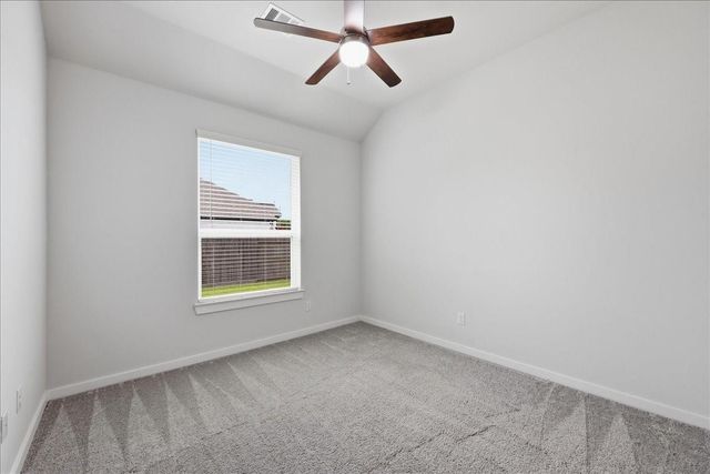 11210 Youngquist Drive, Mont Belvieu, TX 77535