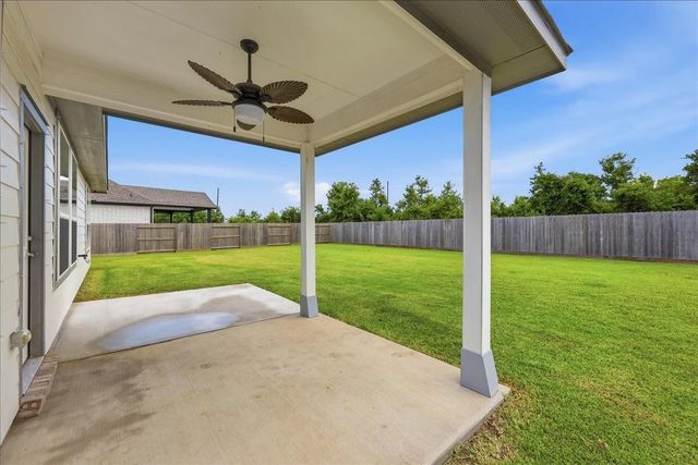 11210 Youngquist Drive, Mont Belvieu, TX 77535