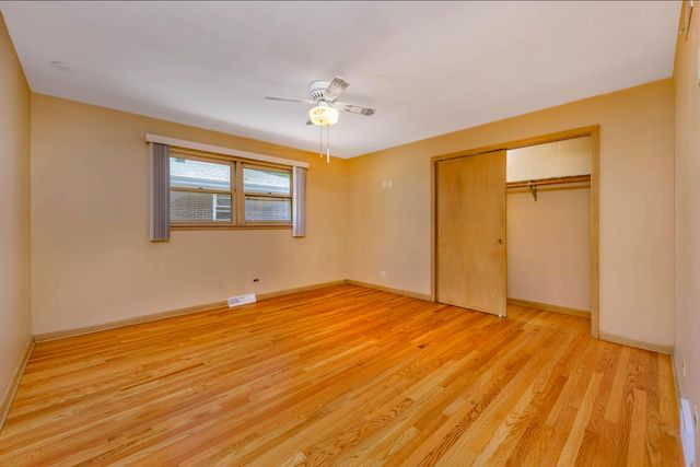 4327 Prairie Avenue, Brookfield, IL 60513