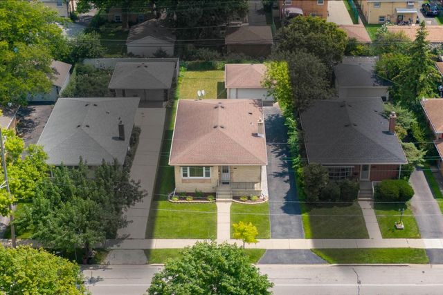4327 Prairie Avenue, Brookfield, IL 60513