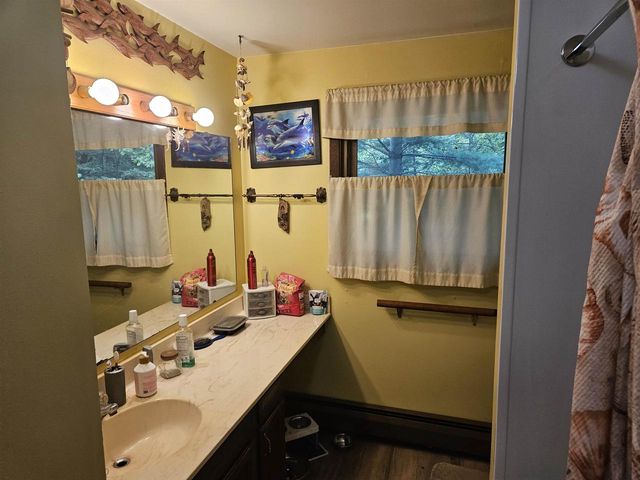 W7254 S Oak Ridge Court, Poynette, WI 53955