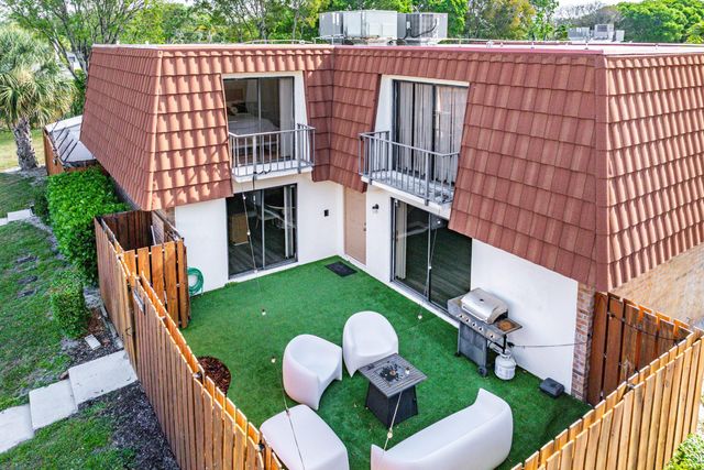 3425 San Bernadino Drive 57-b, Delray Beach, FL 33445