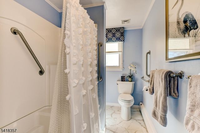 116 CRESTWOOD AVE., Branchburg Twp., NJ 08876