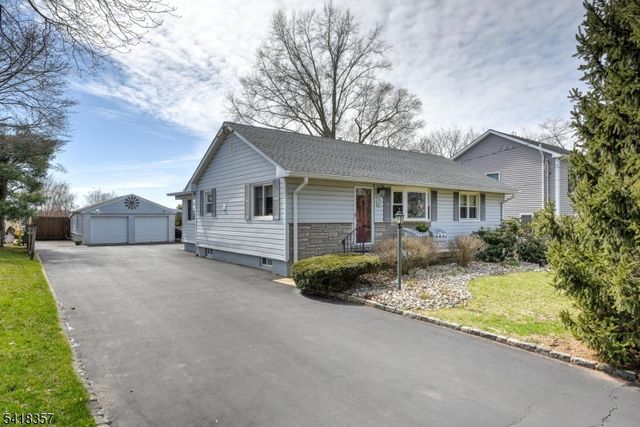 116 CRESTWOOD AVE., Branchburg Twp., NJ 08876