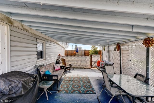 116 CRESTWOOD AVE., Branchburg Twp., NJ 08876