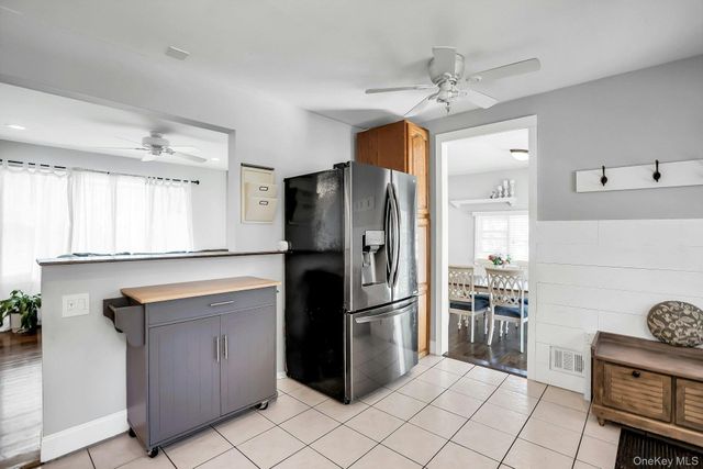 57 Wantagh Avenue, East Islip, NY 11730