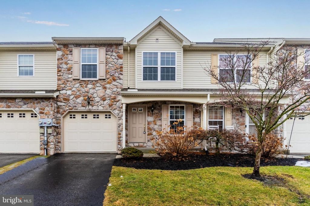 178 MAPLETON DR, Harrisburg, PA 17112