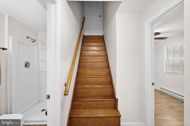 300 MARTIN ST, Luray, VA 22835