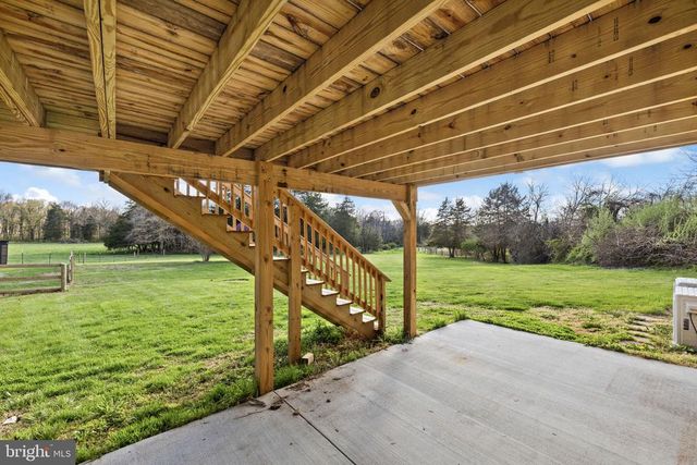 300 MARTIN ST, Luray, VA 22835