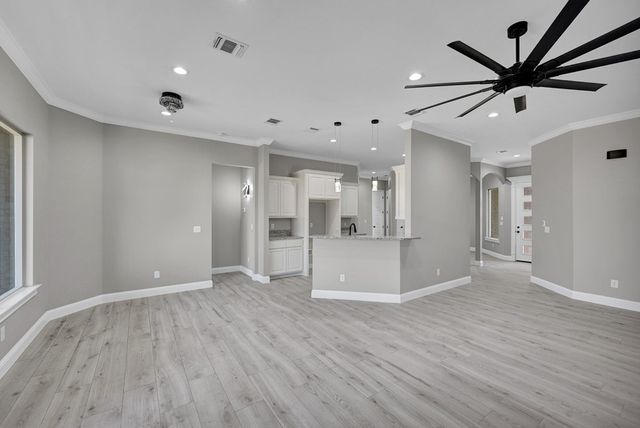 804 S Tyler, Midland, TX 79701