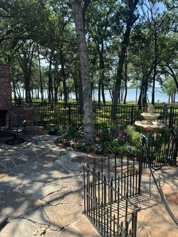 721 Paradise Cove, Shady Shores, TX 76208