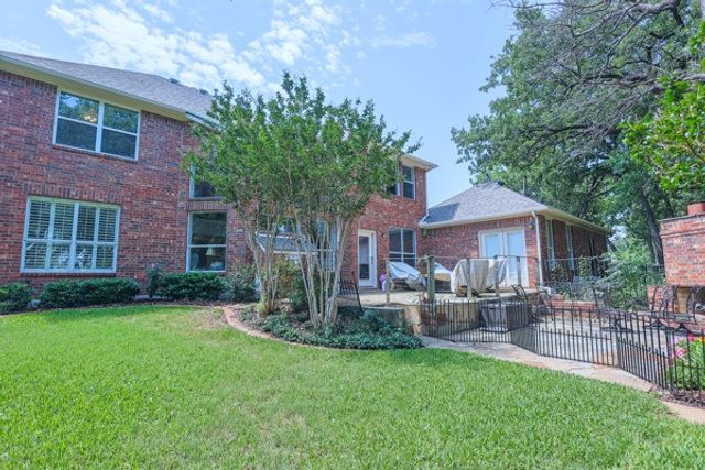 721 Paradise Cove, Shady Shores, TX 76208
