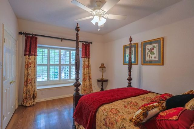 721 Paradise Cove, Shady Shores, TX 76208