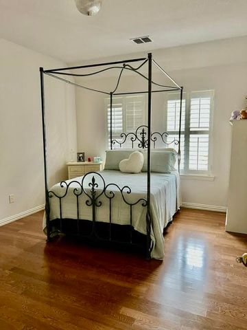 721 Paradise Cove, Shady Shores, TX 76208