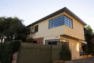 1745 N Mariposa, Los Angeles, CA 90027