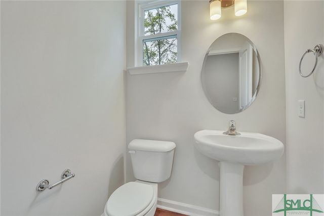 124 Kenwood Circle, Savannah, GA 31302