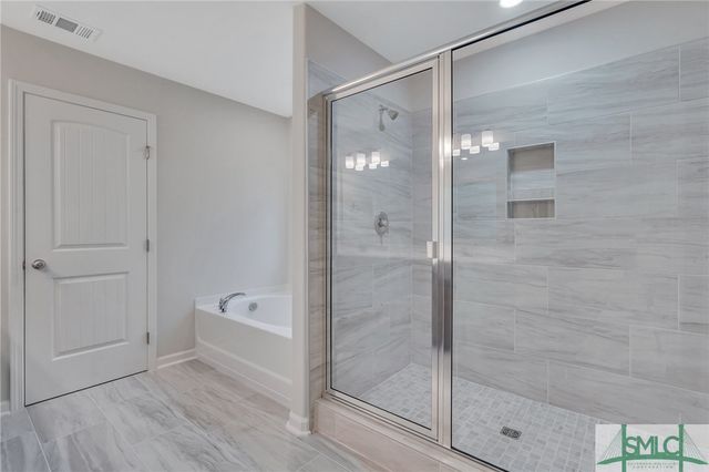 124 Kenwood Circle, Savannah, GA 31302