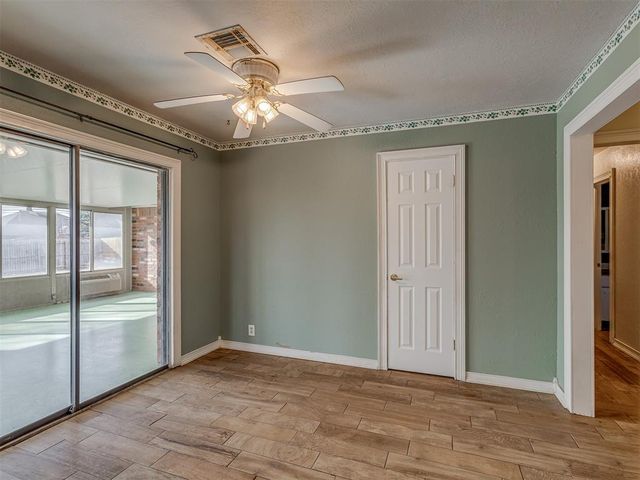 11816 Sagamore Drive, Yukon, OK 73099