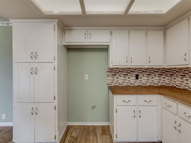 11816 Sagamore Drive, Yukon, OK 73099