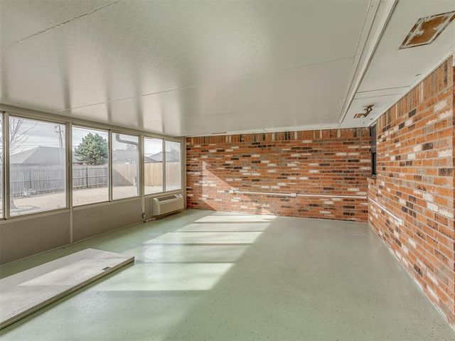 11816 Sagamore Drive, Yukon, OK 73099