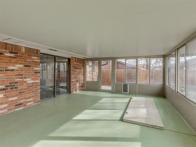 11816 Sagamore Drive, Yukon, OK 73099