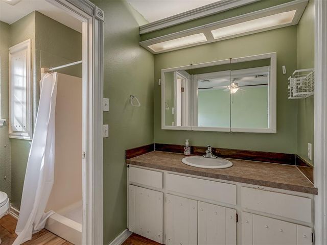 11816 Sagamore Drive, Yukon, OK 73099