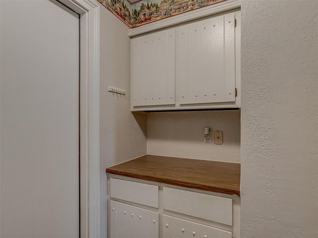 11816 Sagamore Drive, Yukon, OK 73099