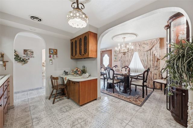 226 Williamsburg Dr, Monroeville, PA 15146