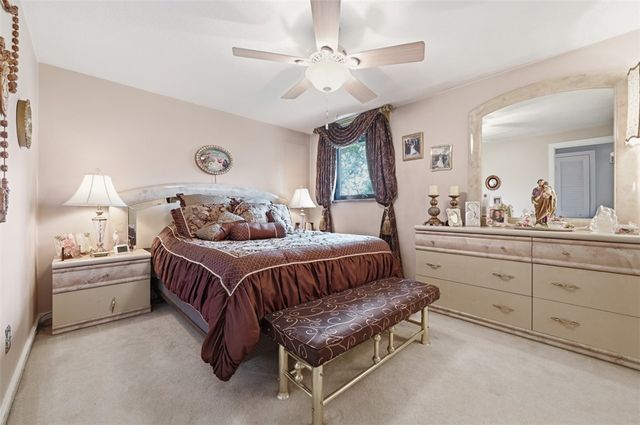 226 Williamsburg Dr, Monroeville, PA 15146