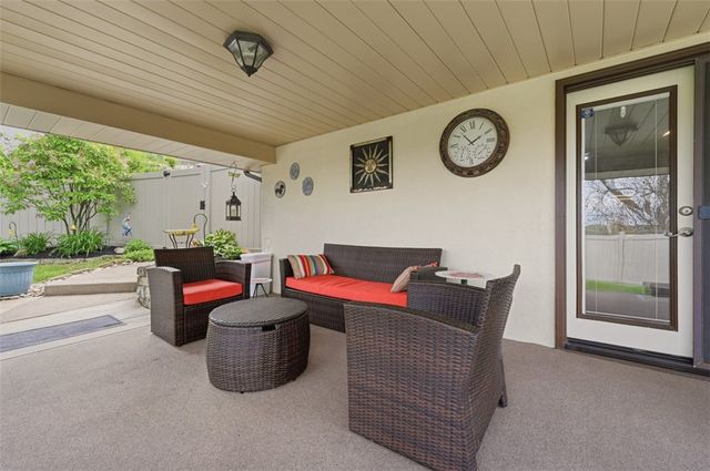 226 Williamsburg Dr, Monroeville, PA 15146