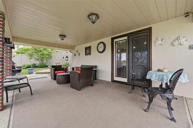 226 Williamsburg Dr, Monroeville, PA 15146