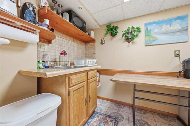 226 Williamsburg Dr, Monroeville, PA 15146