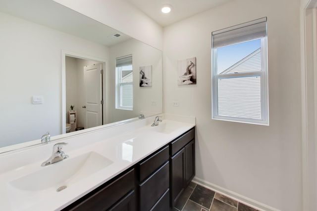 1566 Dublin Drive, Pingree Grove, IL 60140