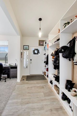 1566 Dublin Drive, Pingree Grove, IL 60140