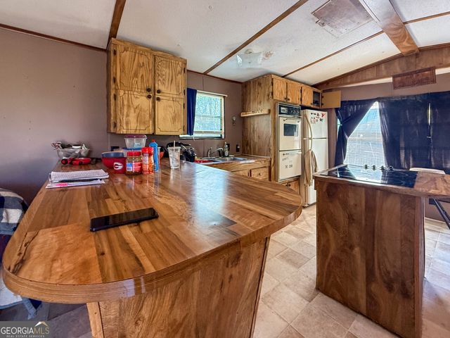 126 Denver Whitworth Road, Eastanollee, GA 30538