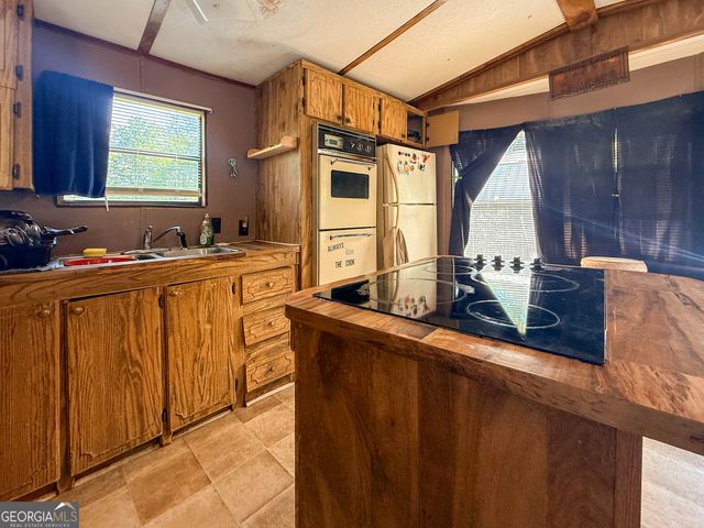 126 Denver Whitworth Road, Eastanollee, GA 30538