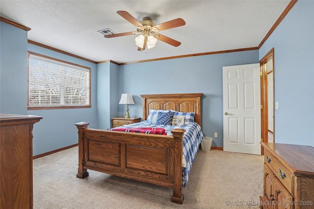 7918 N 156th East Avenue, Owasso, OK 74055