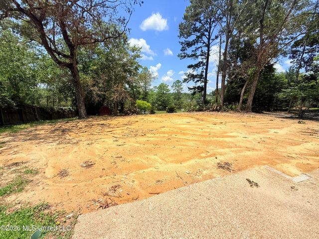 8713 Bayou Castelle Drive, Gautier, MS 39553