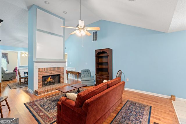 182 Meridian Drive, Stockbridge, GA 30281