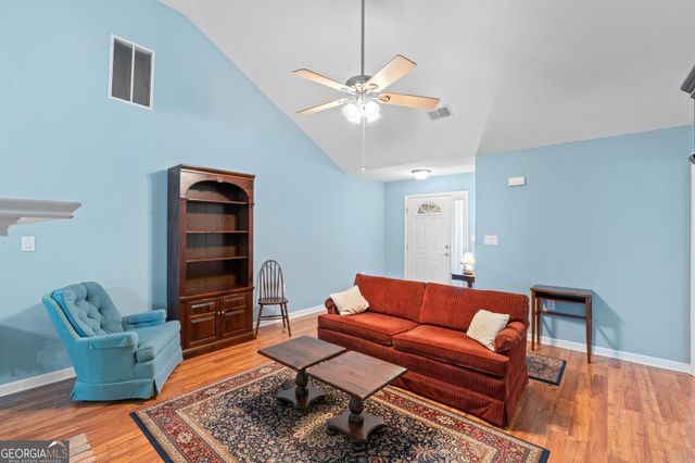 182 Meridian Drive, Stockbridge, GA 30281