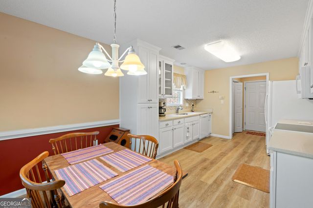 182 Meridian Drive, Stockbridge, GA 30281