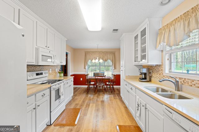 182 Meridian Drive, Stockbridge, GA 30281