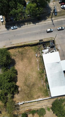4209 Eastland Street, Fort Worth, TX 76119