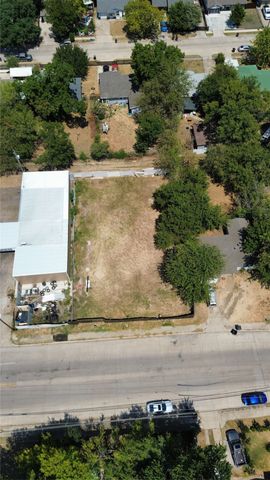 4209 Eastland Street, Fort Worth, TX 76119